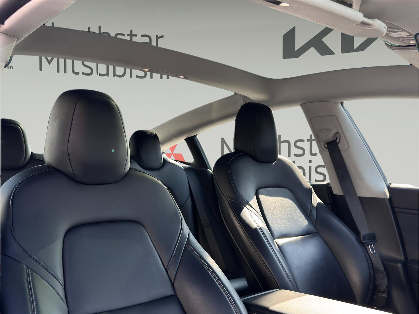 Used 2019 Tesla Model 3 Mid Range image 18