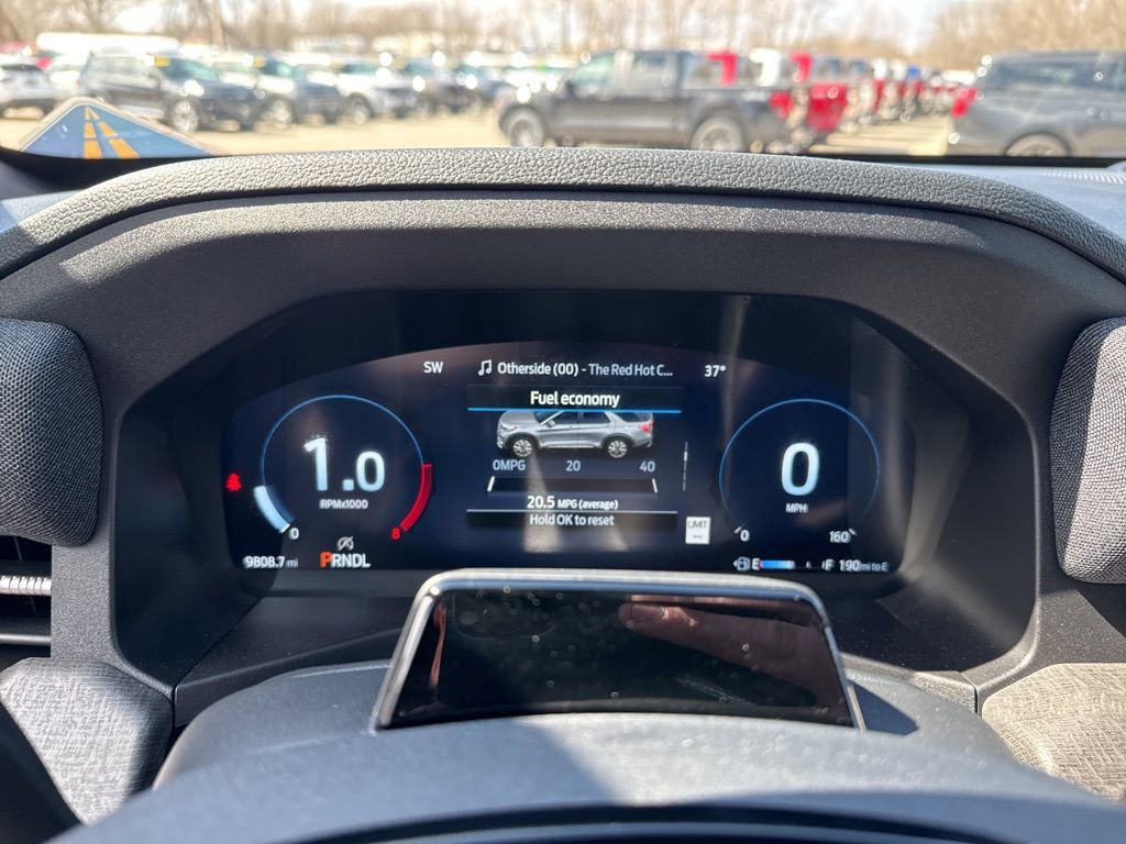 Used 2025 Ford Explorer Platinum w/ Ultimate Package image 13