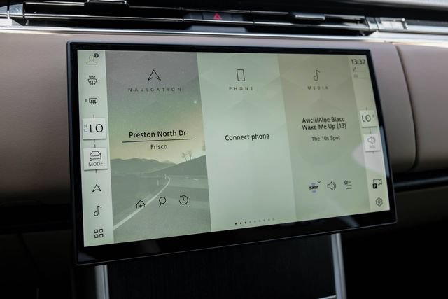 New 2026 Land Rover Range Rover SE AWD/4WD image 42