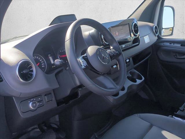 New 2026 Mercedes-Benz Sprinter 2500 video 3
