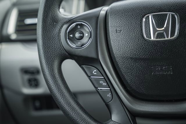 Used 2017 Honda Pilot LX image 28