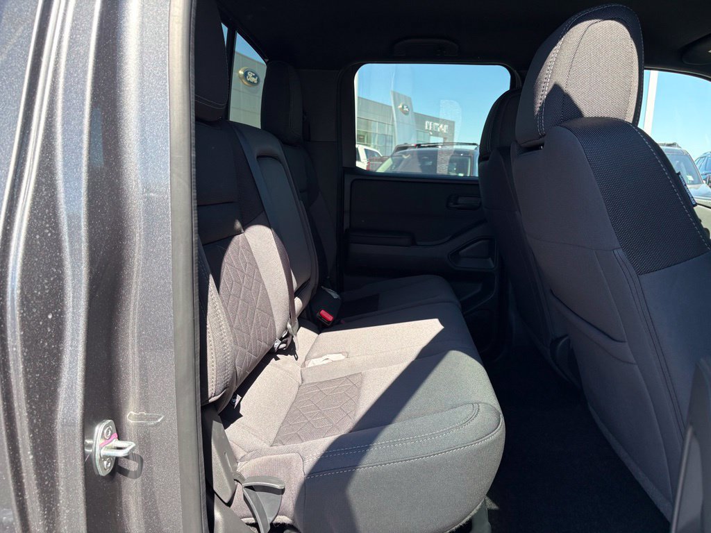 New 2027 Nissan Frontier SV w/ SV Convenience Package AWD/4WD image 14