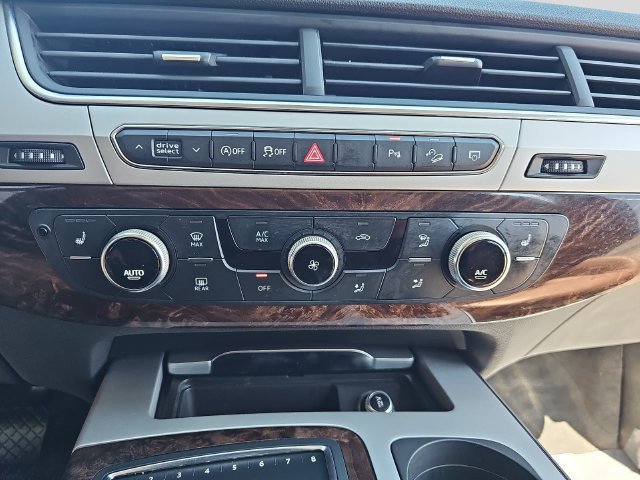 Used 2019 Audi Q7 2.0T Premium w/ Convenience Package AWD/4WD image 28