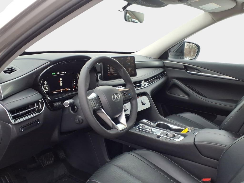 Used 2023 INFINITI QX60 Luxe image 8