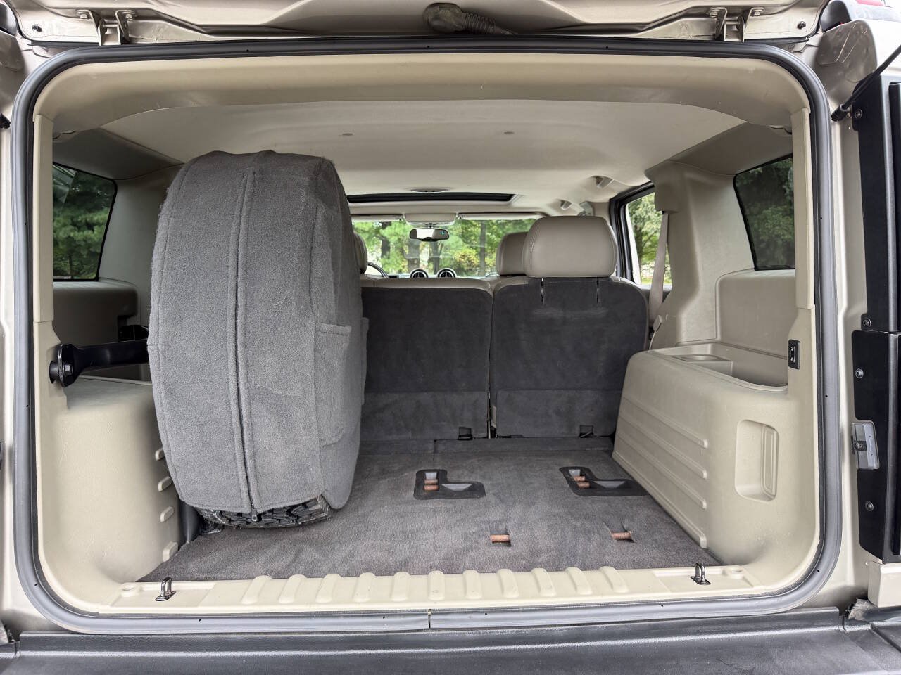 Used 2003 HUMMER H2 w/ Preferred Equipment Group AWD/4WD image 34