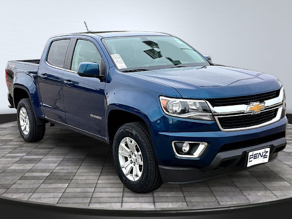 Used 2019 Chevrolet Colorado LT w/ LT Convenience Package AWD/4WD image 3