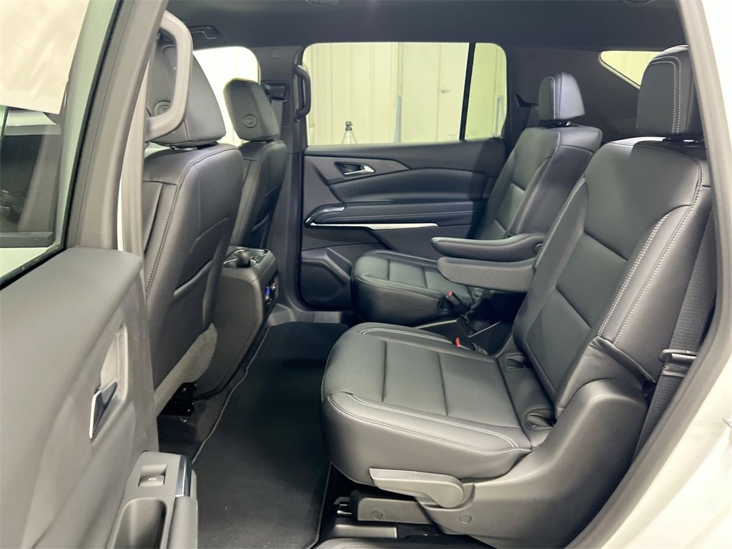 New 2026 Chevrolet Traverse LT w/ Driver Confidence Package image 23