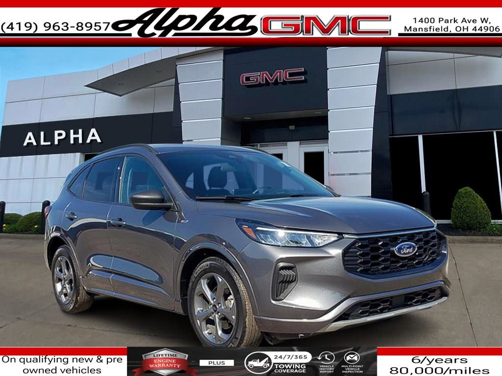 Used 2023 Ford Escape ST-Line image 1