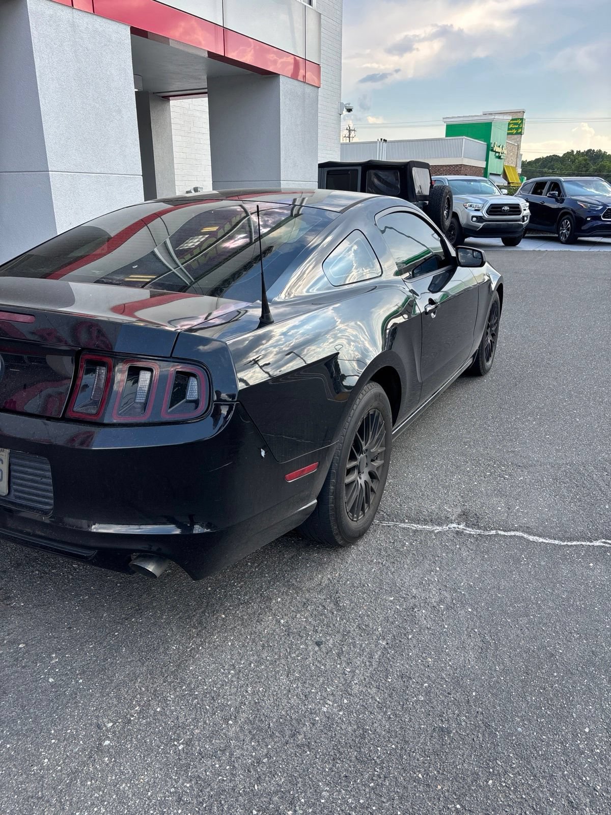 Used 2014 Ford Mustang Coupe w/ Equipment Group 102A RWD image 5