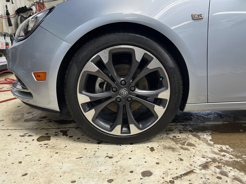 Used 2019 Buick Cascada Premium FWD image 11