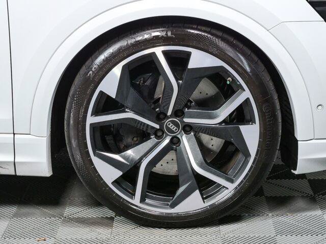 Used 2022 Audi RS Q8 AWD/4WD image 39