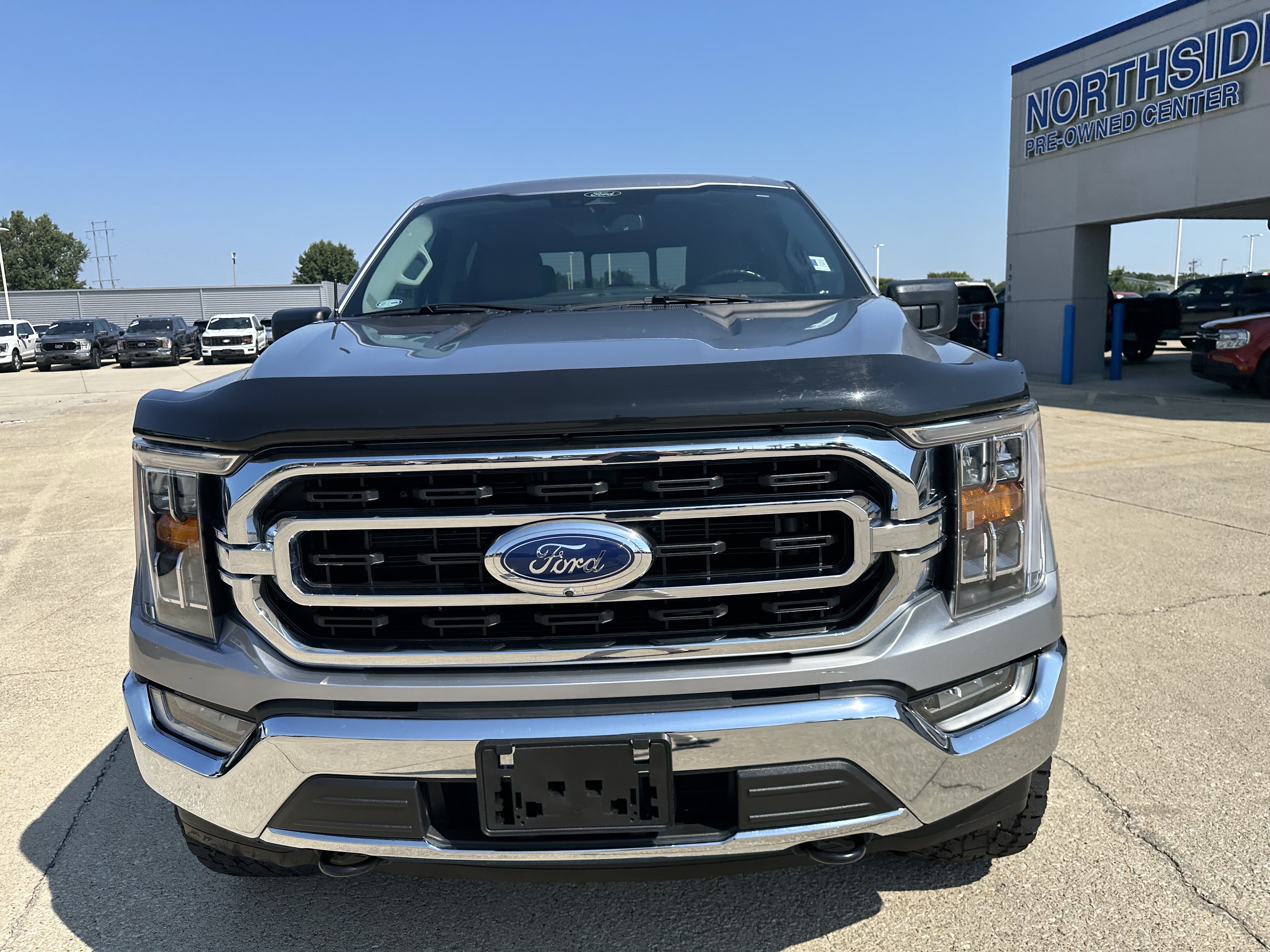 Used 2022 Ford F150 XLT w/ Equipment Group 302A High AWD/4WD image 15