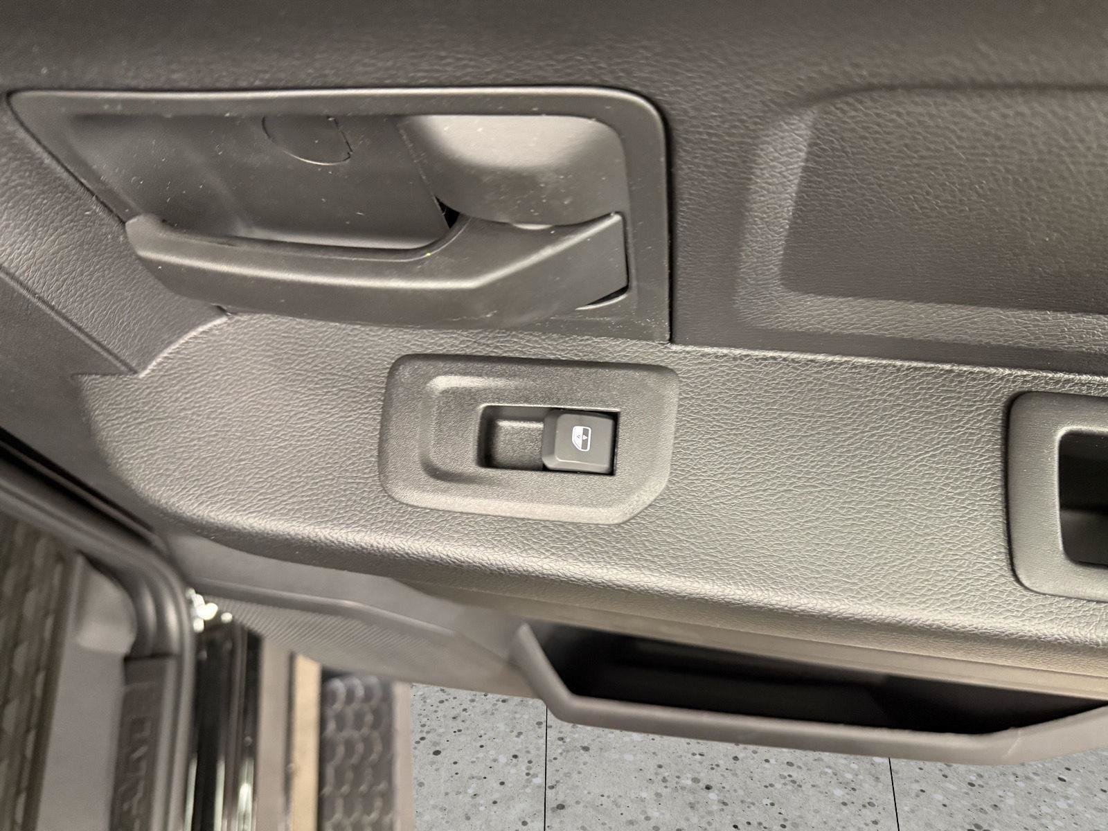 New 2026 RAM 2500 Tradesman AWD/4WD image 36