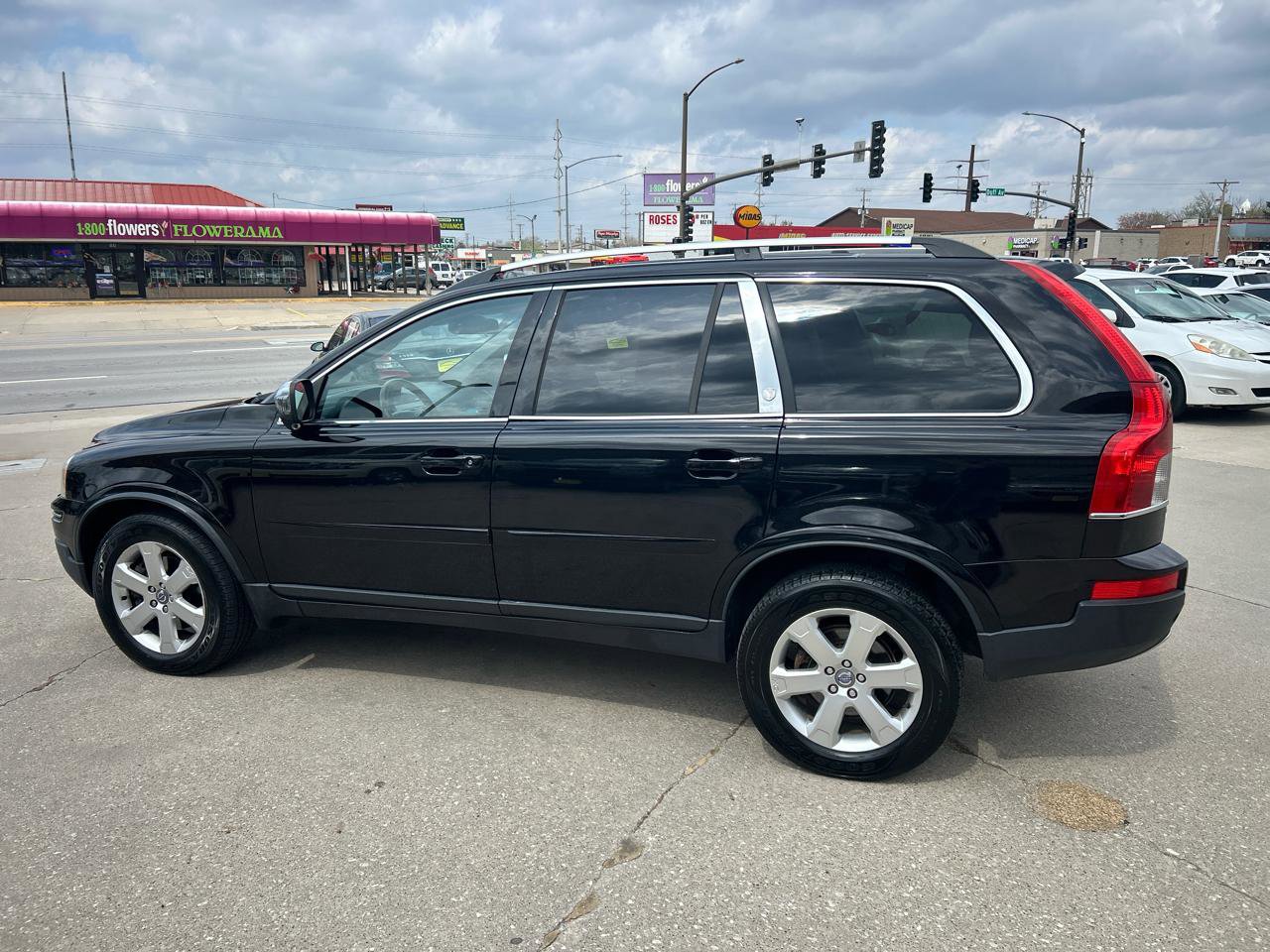 Used 2010 Volvo XC90 V8 AWD/4WD image 6