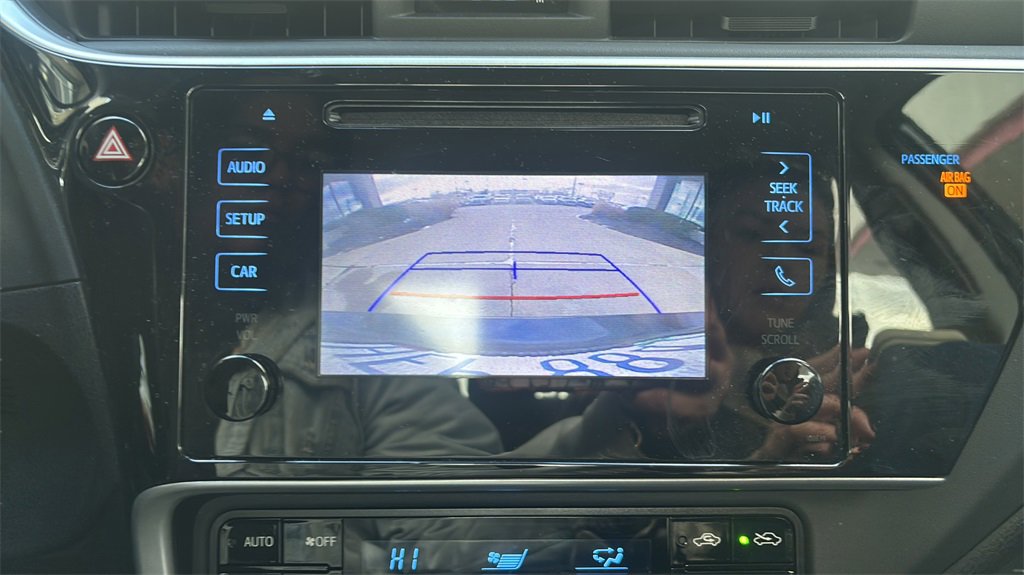 Used 2019 Toyota Corolla LE image 21