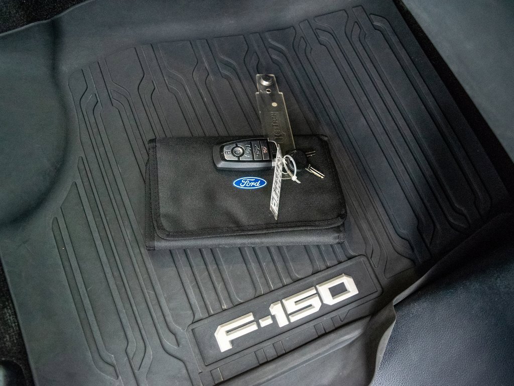 Used 2021 Ford F150 XLT w/ Equipment Group 302A High image 39