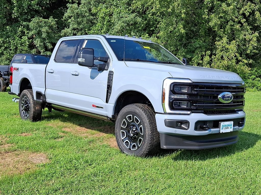New 2026 Ford F250 Platinum AWD/4WD image 1