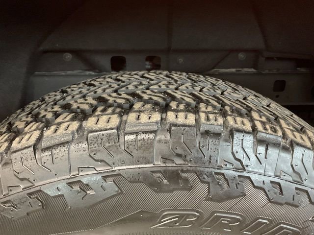 Used 2024 GMC Canyon AT4 w/ AT4 Premium Package image 8