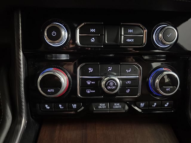 Used 2024 GMC Yukon Denali Ultimate AWD/4WD image 21