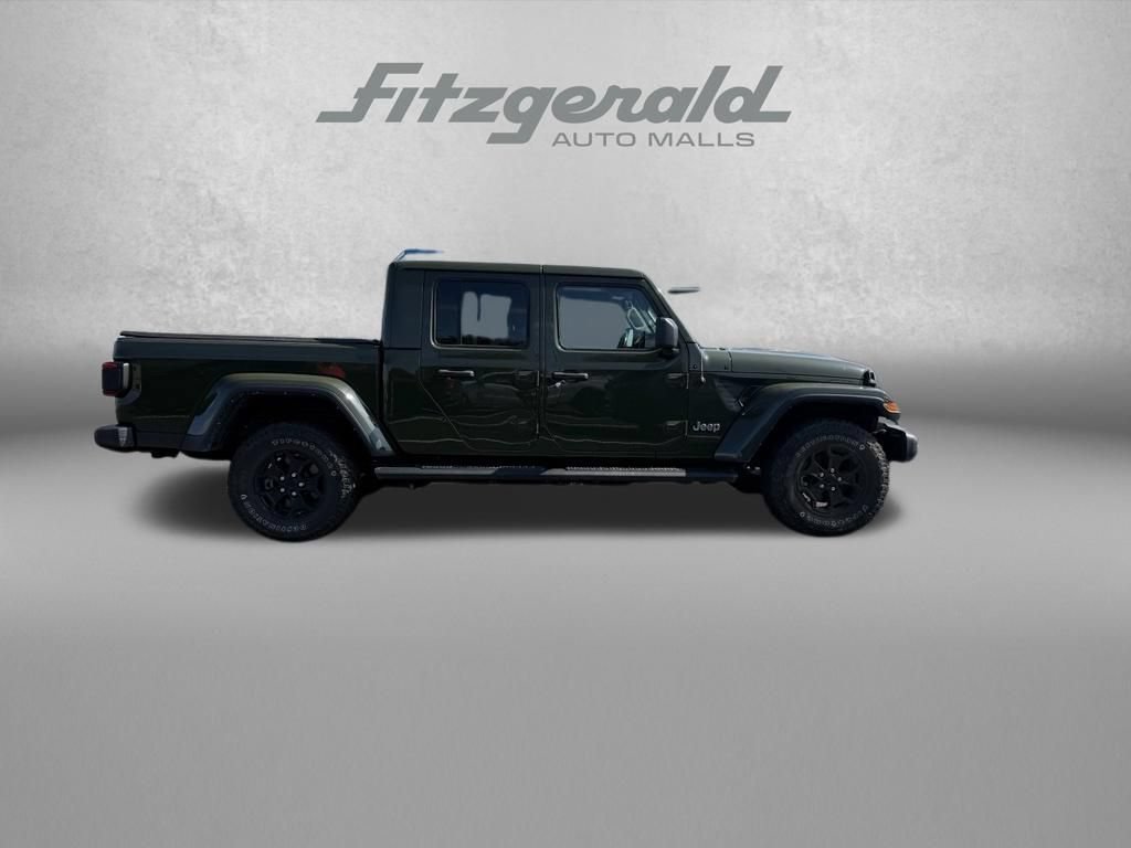 Used 2021 Jeep Gladiator Overland w/ Popular Equipment Package AWD/4WD image 18