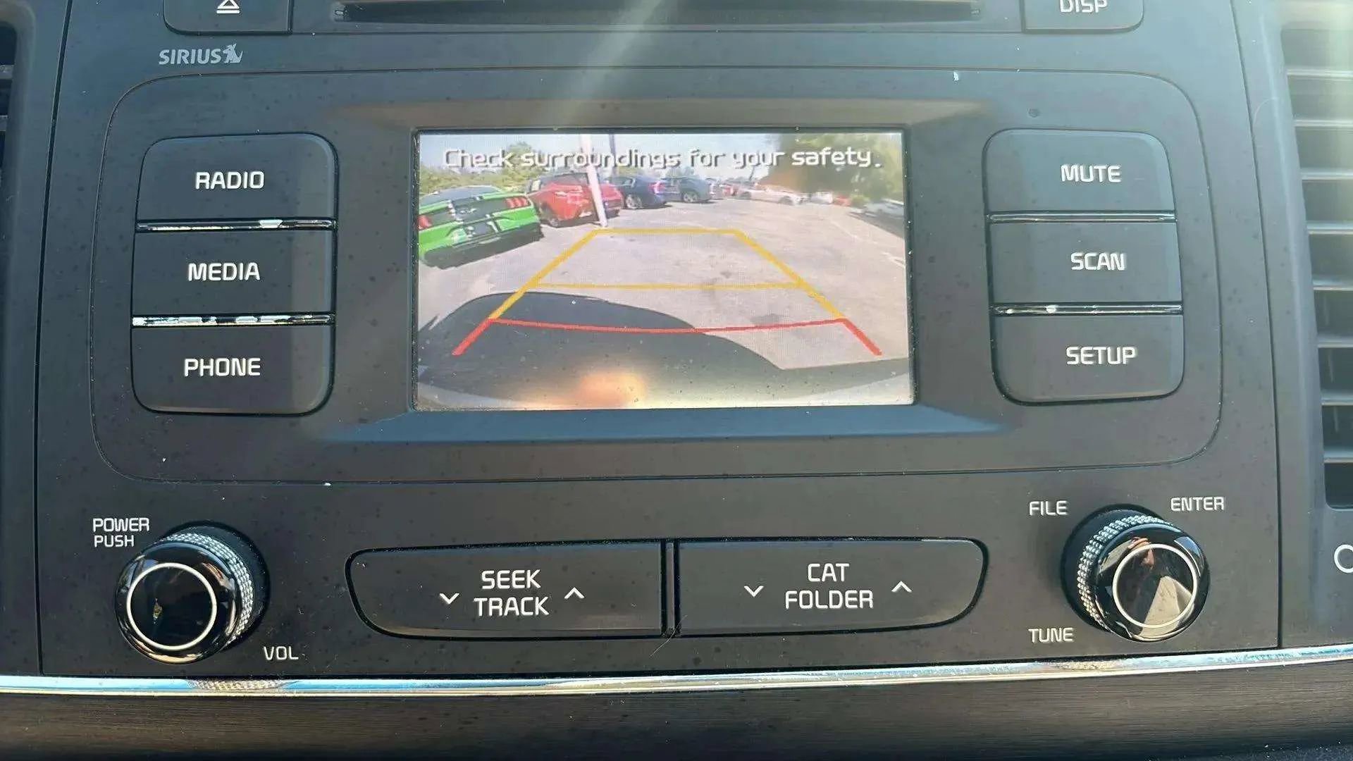 Used 2017 Kia Sedona LX image 38