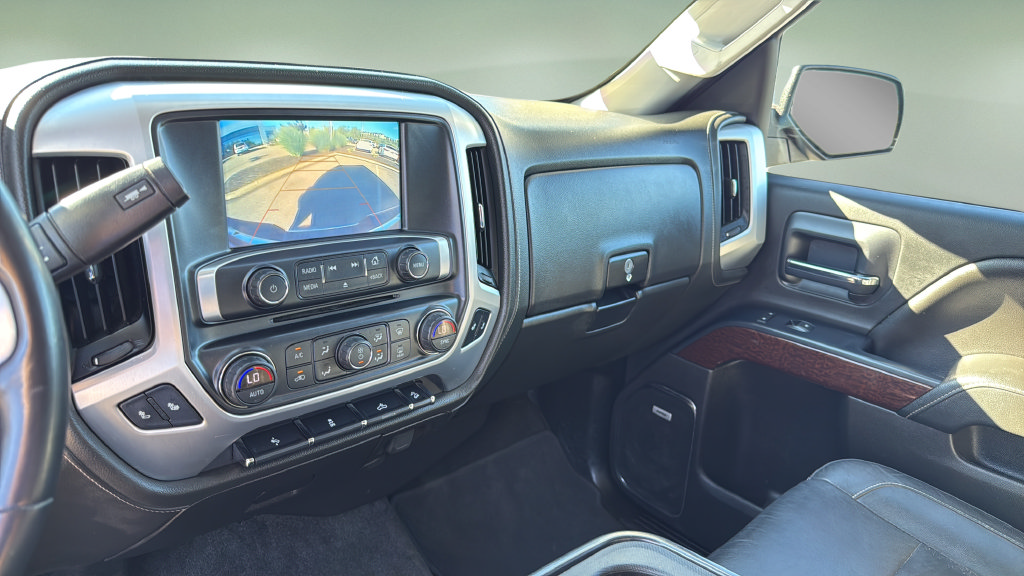 Used 2018 GMC Sierra 1500 SLT w/ SLT Premium Package AWD/4WD image 38