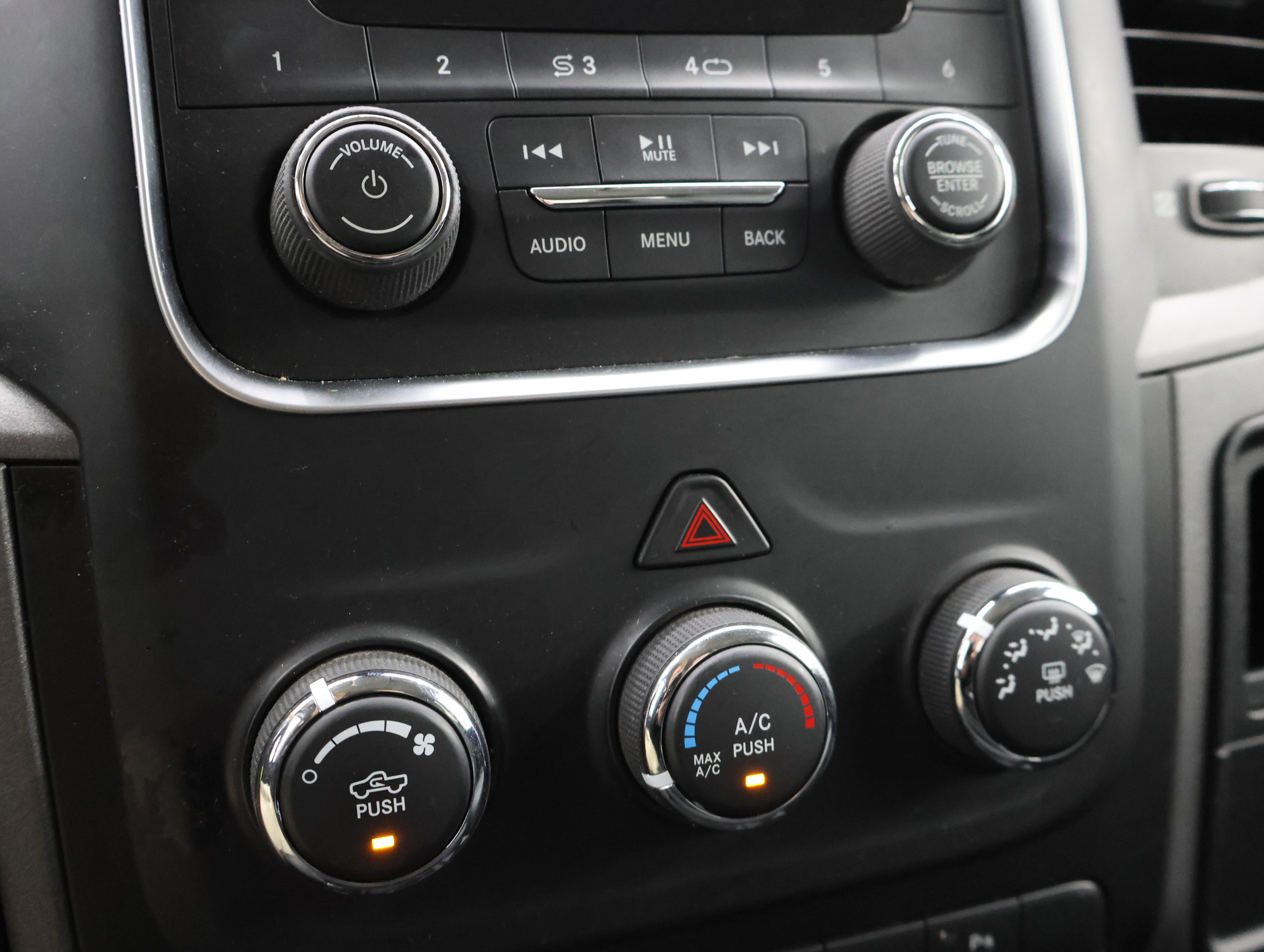 Used 2016 RAM 2500 Tradesman w/ Chrome Appearance Group AWD/4WD image 47