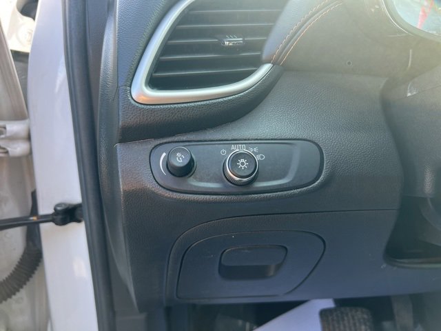 Used 2017 Chevrolet Trax LT w/ LT Convenience Package image 21