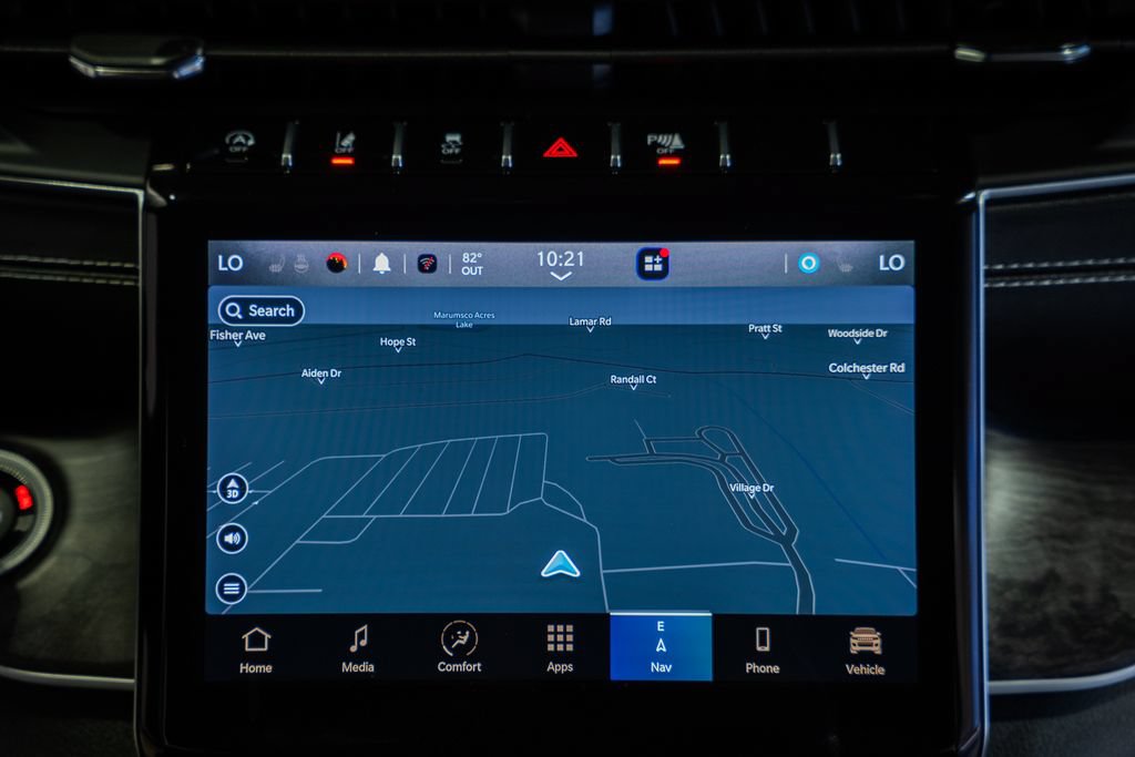 Certified 2023 Jeep Grand Cherokee Limited AWD/4WD image 23