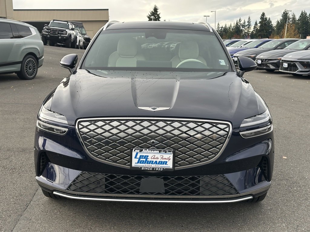 Used 2025 Genesis Electrified GV70 Advanced image 2