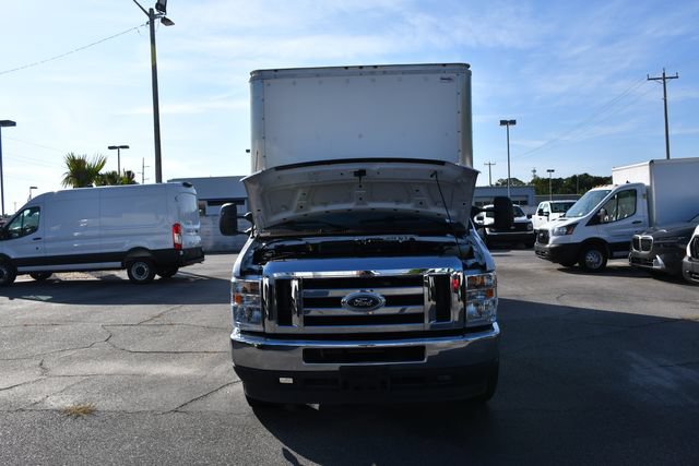Used 2023 Ford E-450 and Econoline 450 Super Duty w/ Power Windows & Locks Group RWD image 22