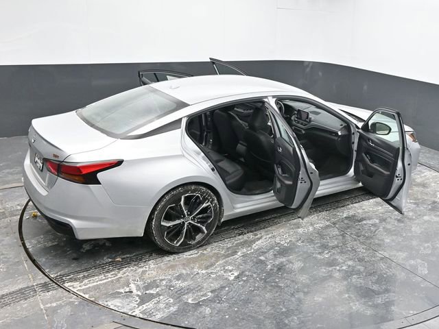 Used 2024 Nissan Altima 2.5 SR image 64