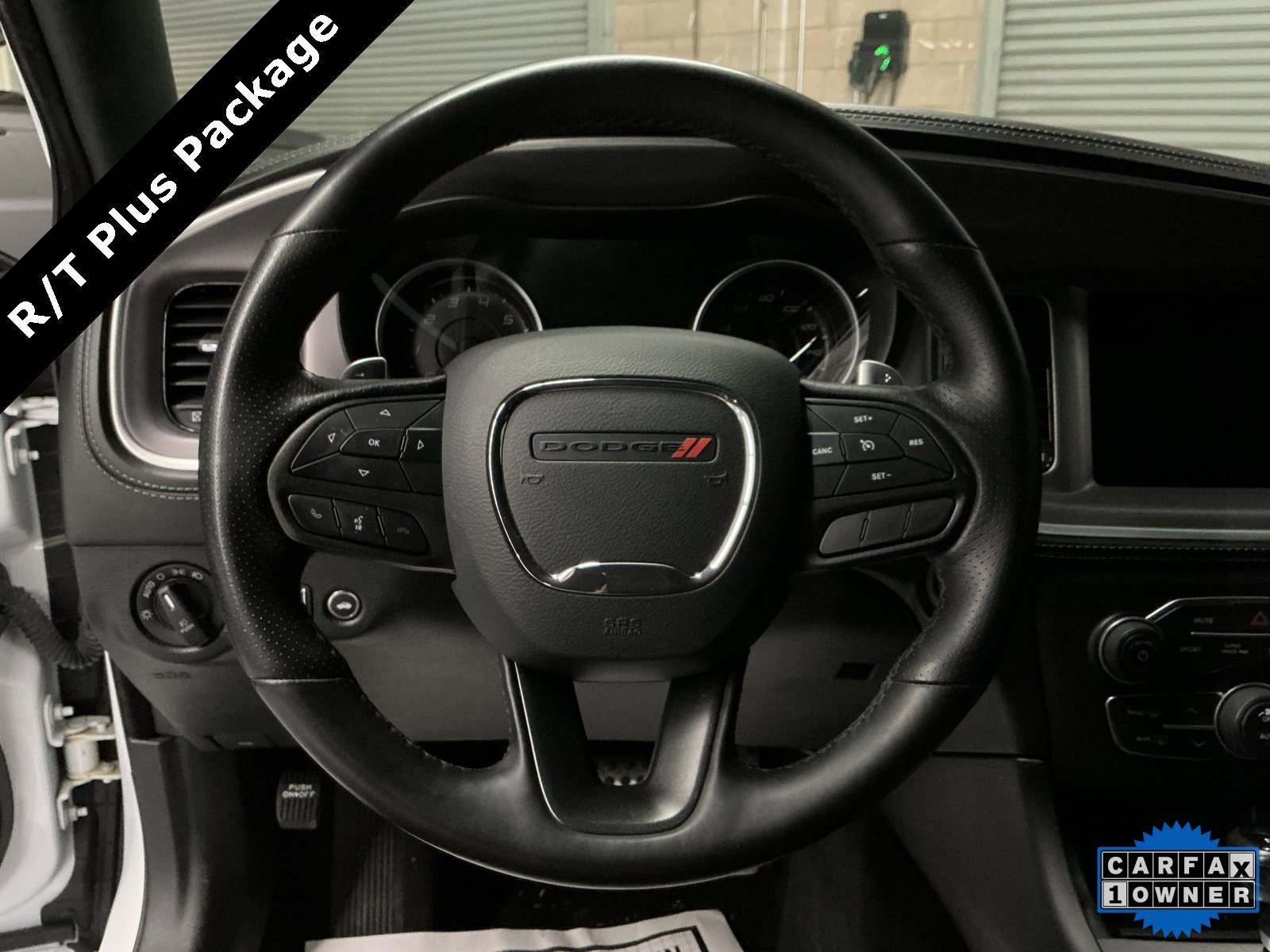 Used 2022 Dodge Charger R/T w/ Plus Group image 18