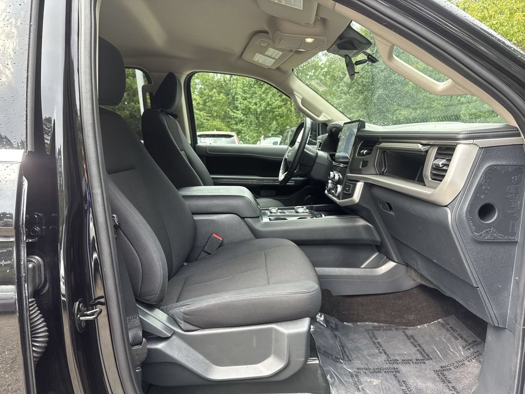 Used 2022 Ford Expedition XL AWD/4WD image 25