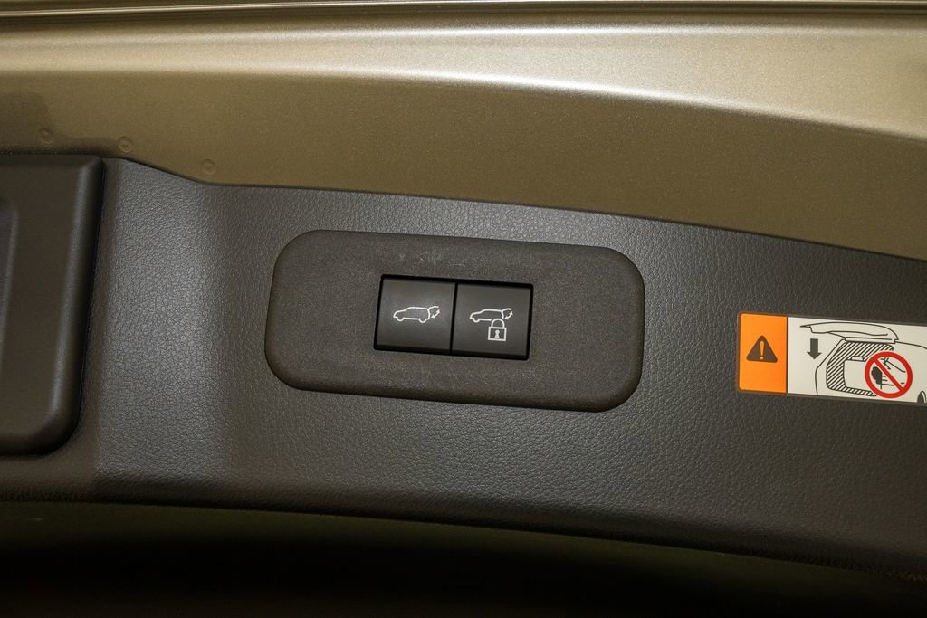 Used 2024 Lexus NX 250 FWD w/ Cold Area Package image 6