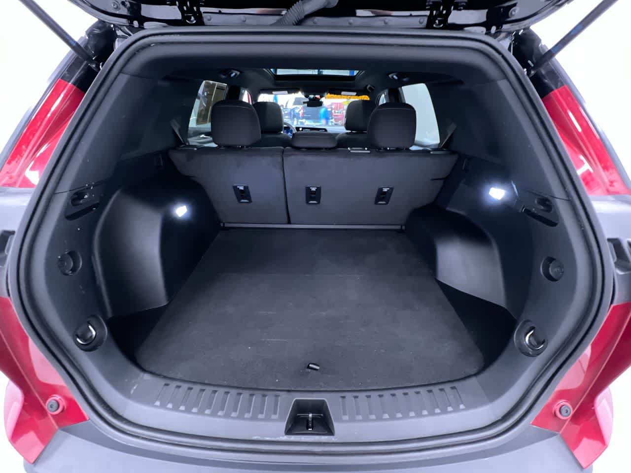 Used 2025 Chevrolet Equinox LT w/ Safety and Technology Package FWD image 43