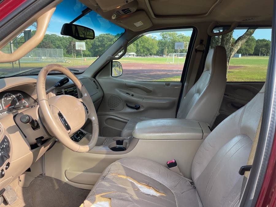 Used 2001 Ford Expedition Eddie Bauer image 9