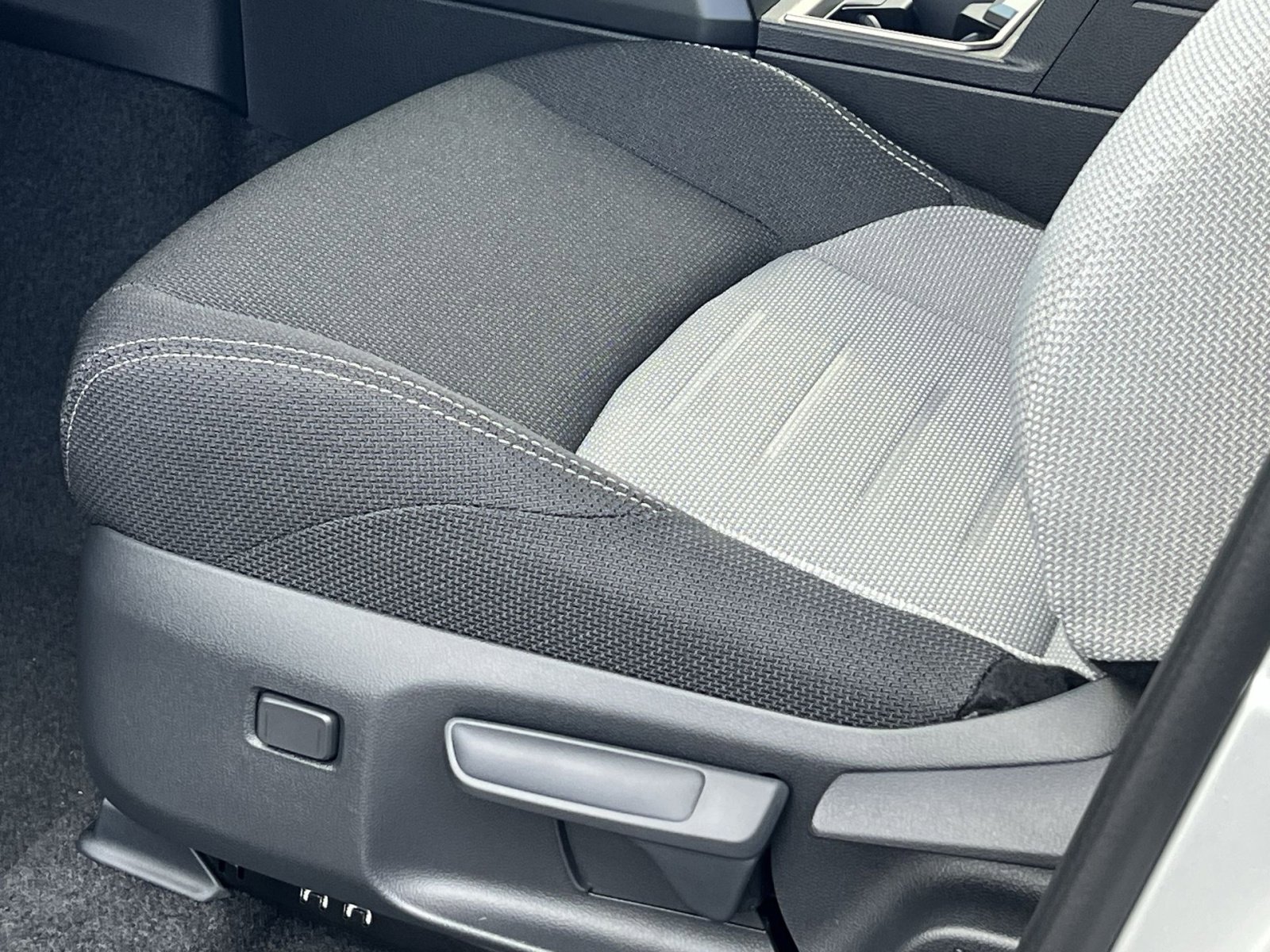 New 2025 Toyota 4Runner TRD Off-Road image 8