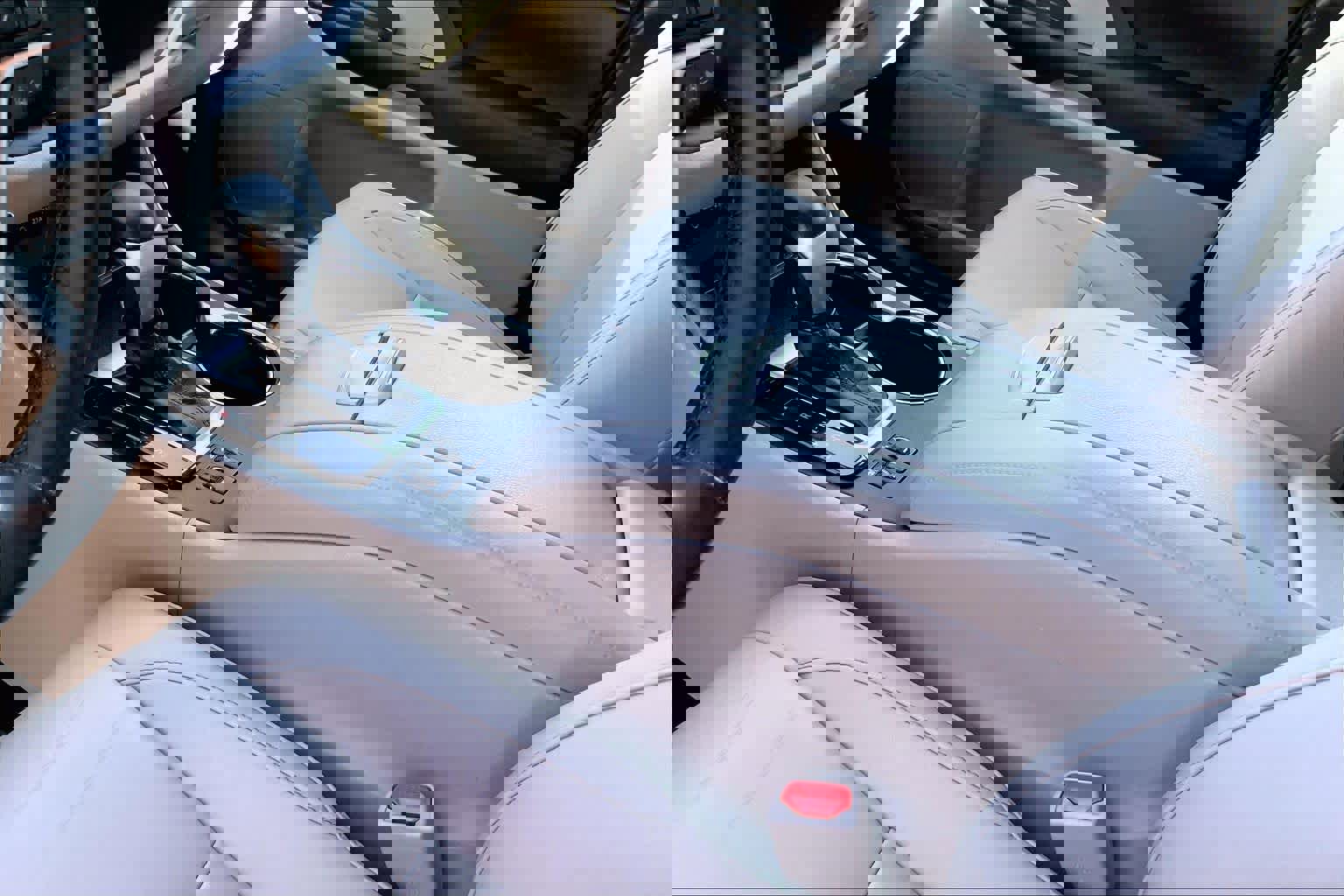 Used 2017 Toyota Highlander XLE image 15