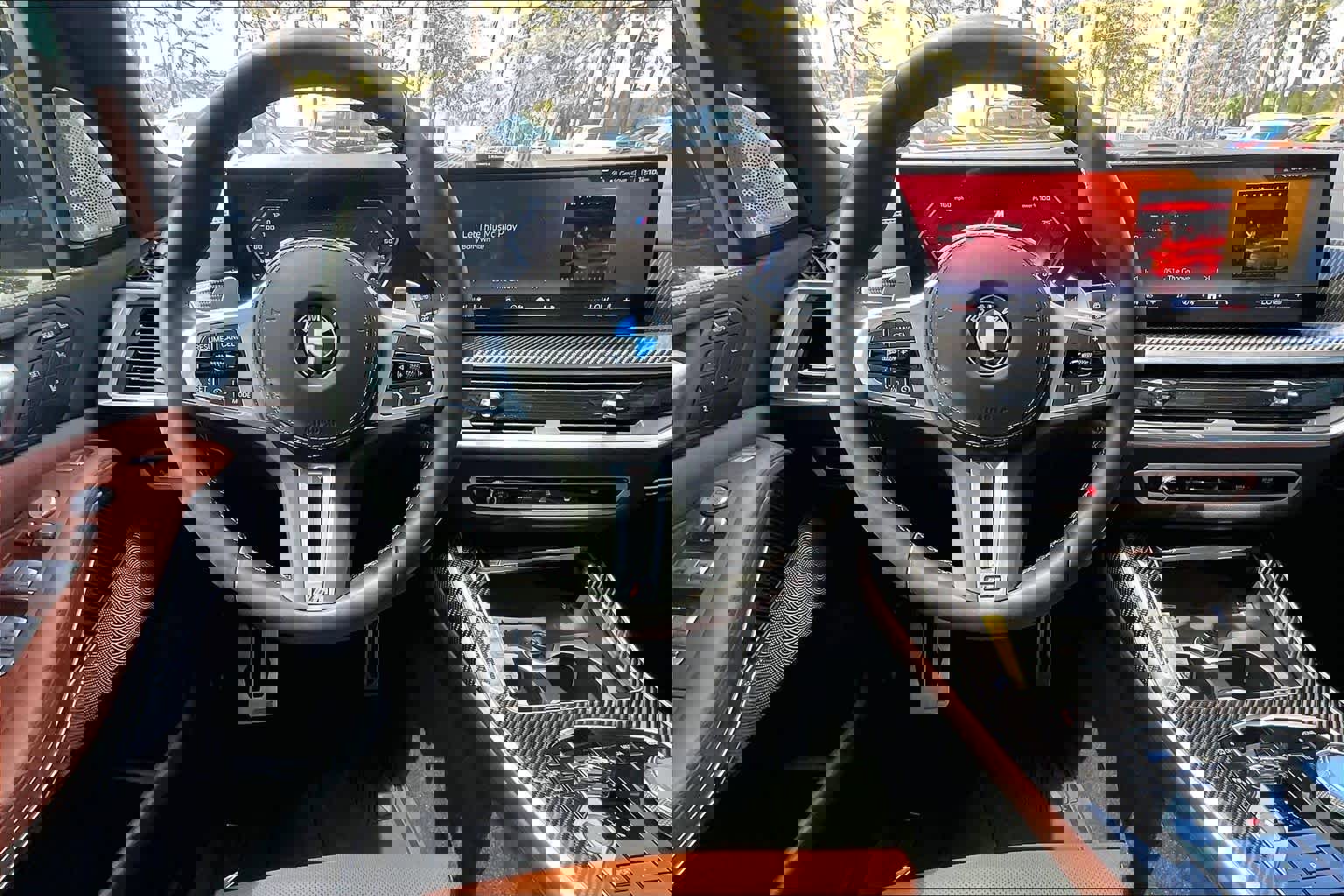 Certified 2024 BMW X7 M60i w/ Executive Package image 6