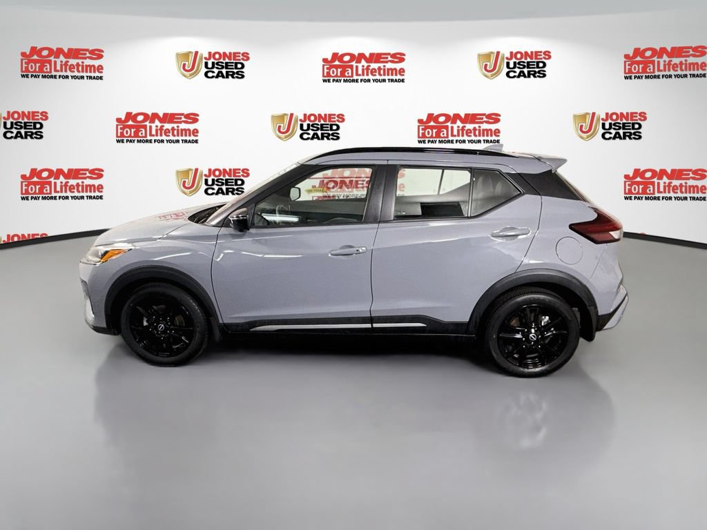 Certified 2023 Nissan Kicks SR w/ SR Premium Package FWD image 13