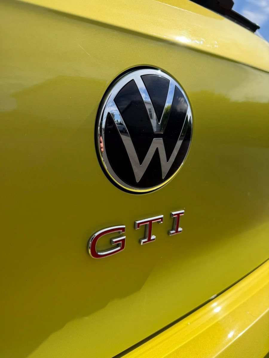 Used 2022 Volkswagen GTI Autobahn FWD image 10