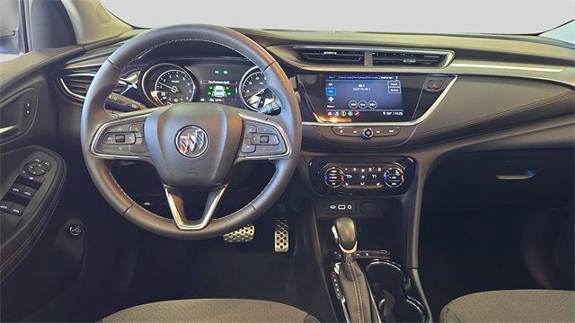 Used 2023 Buick Encore GX Select w/ Sport Touring Package image 9