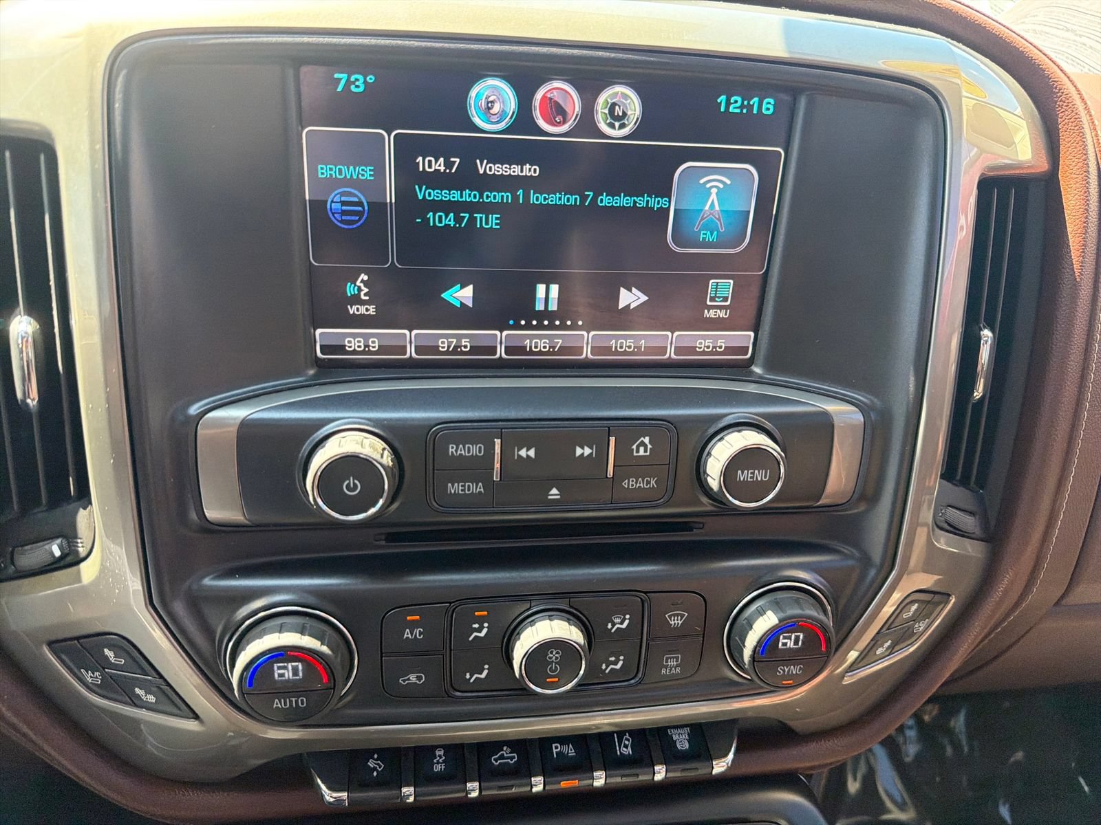Used 2015 Chevrolet Silverado 3500 High Country AWD/4WD image 20