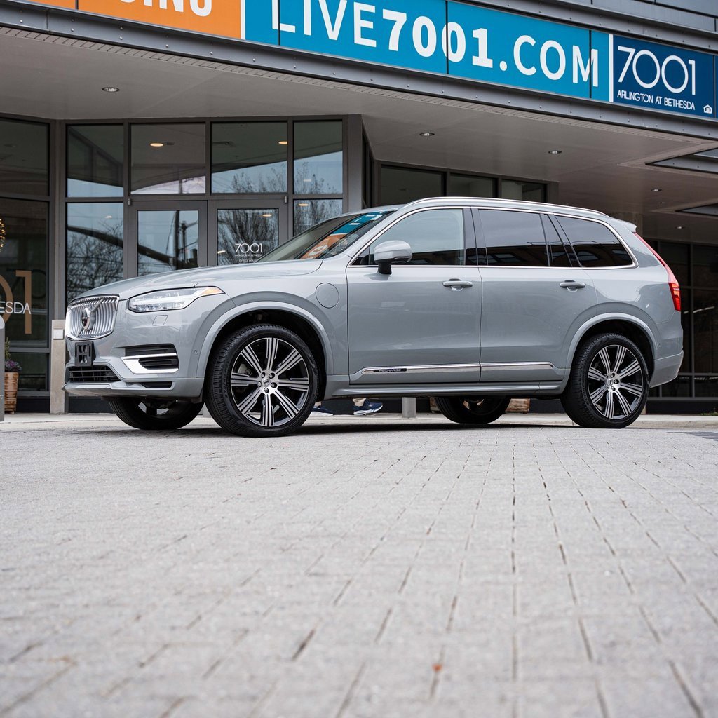 Certified 2024 Volvo XC90 T8 Plus w/ Protection Package Premier image 3