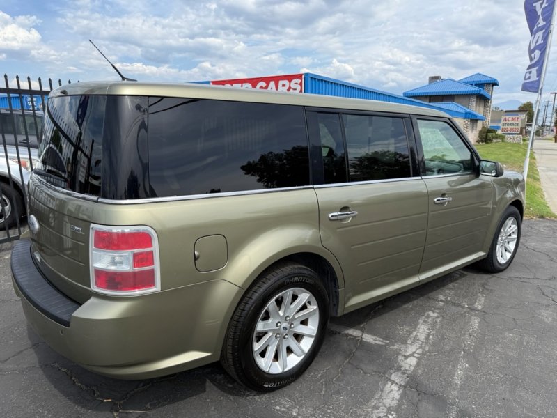 Used 2012 Ford Flex SEL w/ Equipment Group Order Code image 4