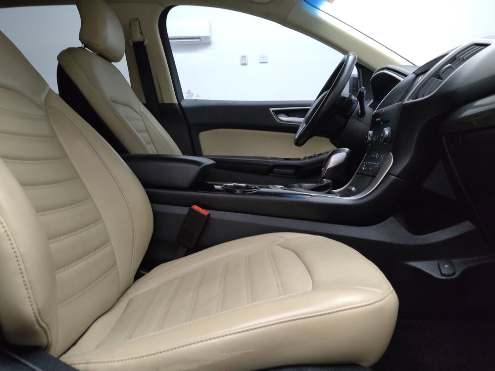 Used 2018 Ford Edge SEL w/ Equipment Group 201A FWD image 21