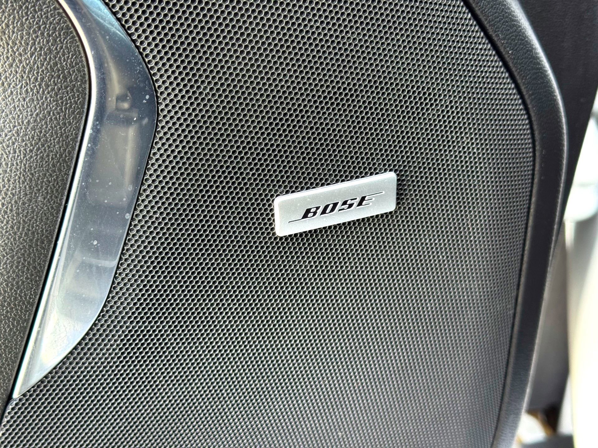 Used 2023 GMC Yukon AT4 w/ Technology Package image 16