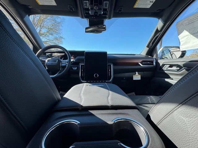 New 2026 GMC Yukon XL Denali w/ Sun & Power Step Package image 14