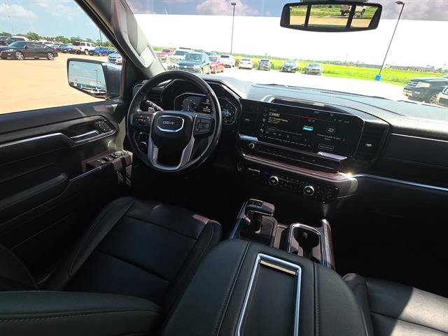 Used 2022 GMC Sierra 1500 SLT AWD/4WD image 13